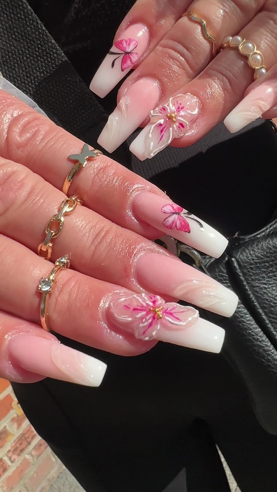 Babyboomer mit Blumen